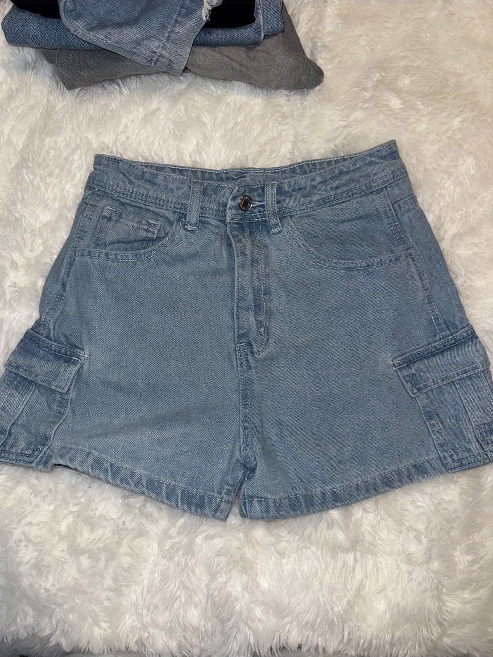SHEIN Light Blue Denim Cargo Shorts